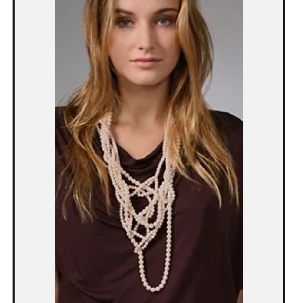 Lee Angel Martine necklace coloured pearles